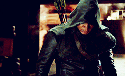 aprilkepners-archive:  arrow meme:  [5/6] characters: john diggle  