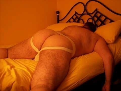 thebigbearcave:  so READY to be mounted 