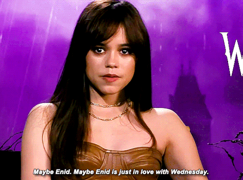 JENNA ORTEGA & EMMA MYERS Bffs And #1 Wenclair Shippers