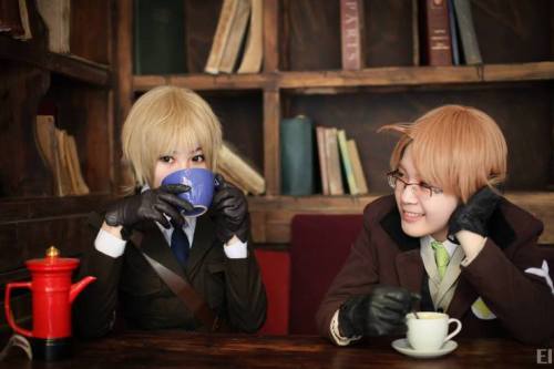 AXIS POWER HETALIA cosplay England (Arthur Kirkland) by Sayuri America (Alfred F. Jones) by Trang Vu