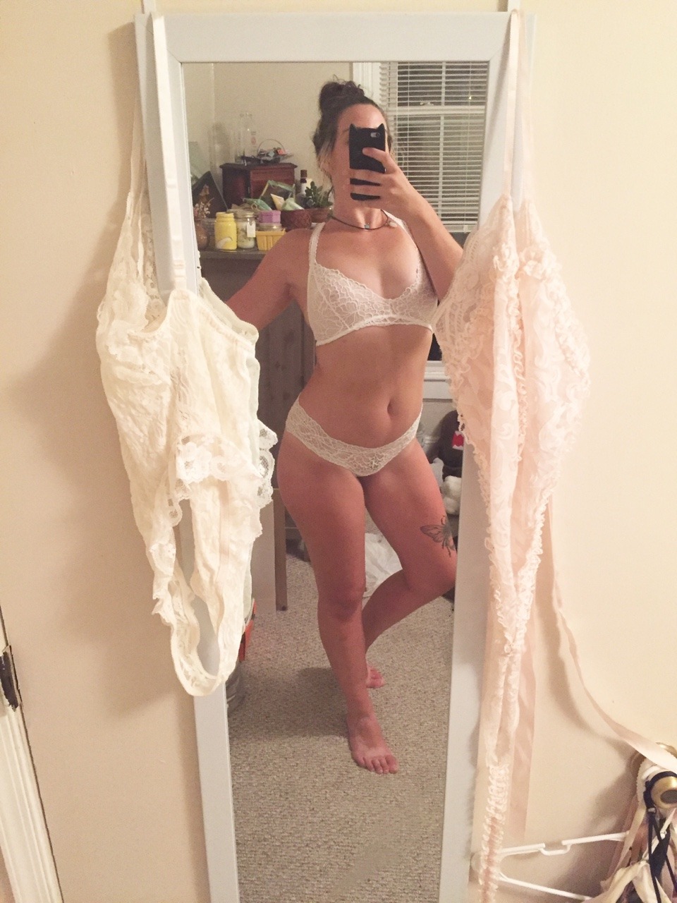 soakingwetkitten:  showered and squeaky clean.  featuring the two teddies i got from
