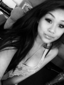 fuckyeahhsexyasians:  julachea.tumblr.com instagram: julachea