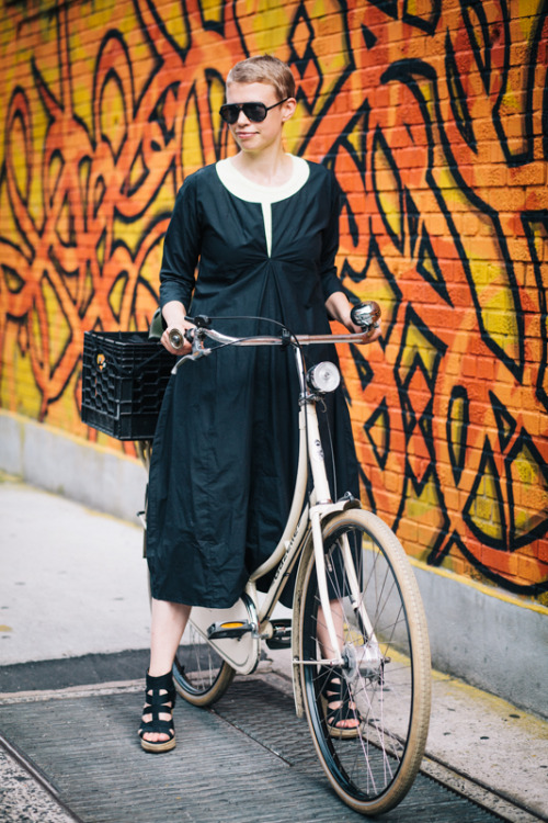 preferredmode: Denize, with her Dutch-style @gazelle_nl in Manhattan View Post