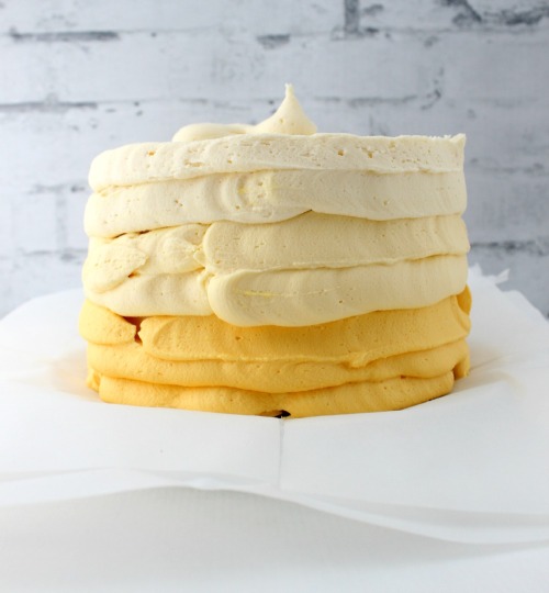 sweetoothgirl:  Lemon Sunshine Cake  