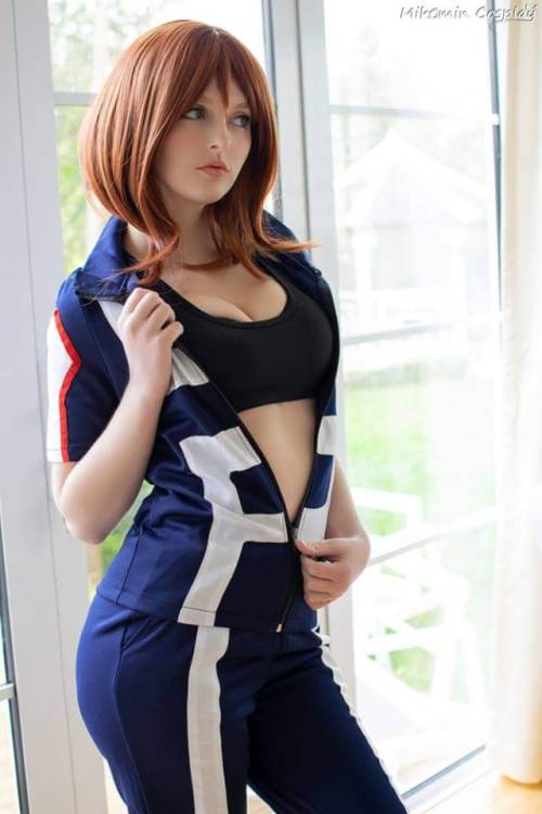 zeon-kaiju:Ochaco Uraraka by Mikomin Cosplay. I really like Uraraka’s quirk.