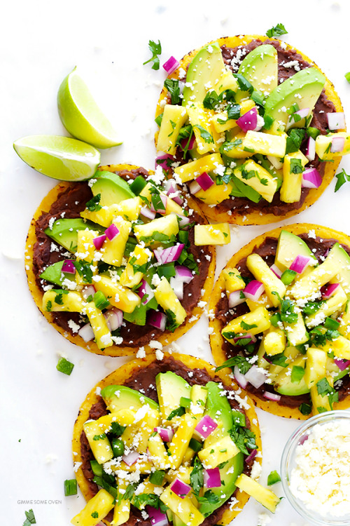 10 minute pineapple black bean tostadas