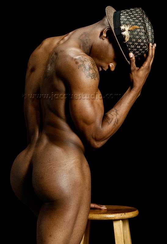 dominicanblackboy:  Sexy tatted stud Antonio hot muscle fat ass posted up wit all