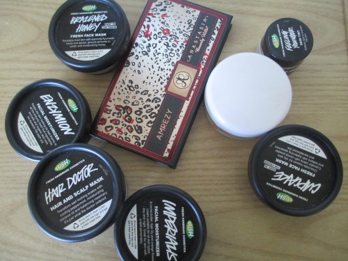 XXX sixsteen:    !!!!!!!!!!!!!!!Lush Makeup Giveaway!!!!!!!!!!!!!!! Here photo