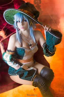 cosplayhotties:  Sword Art Online: Sinon