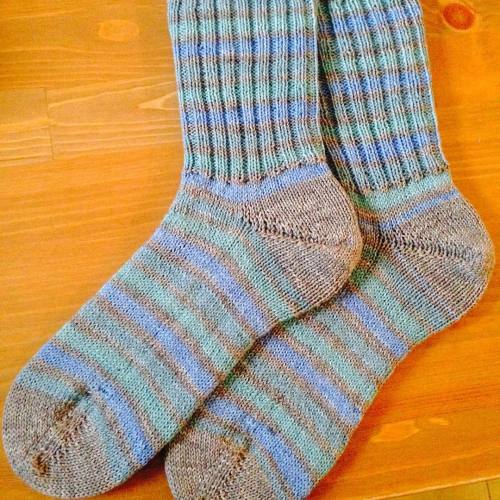 whiskeyknitter:
“ Finished my January socks #socks #knitting #menwhoknit #knittingaddict #selfstriping #handknit
”