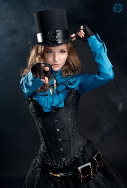 cosplayhopes:  Source:Steampunk Babes That
