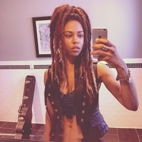 afrodesiacworldwide:  troimusic  
