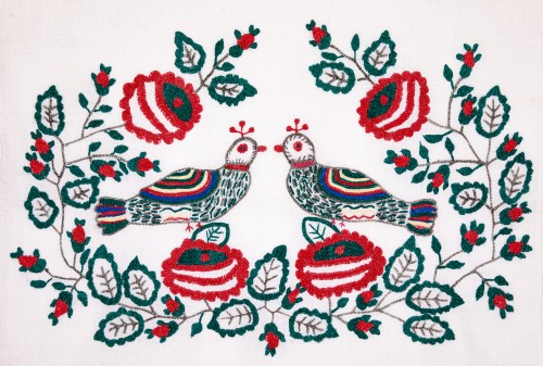 Птахи в українській народній вишивці Полтавщини та ЧернігівщиниBirds in the Ukrainian folk embroider