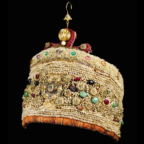 amazighbuffy:Amazigh, Jewish and Andalusian Moroccan Diadems and Headdresses | Taj Maghrebi Tafraout