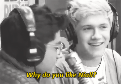 saviarts-blog:  7/50 ziall moments 