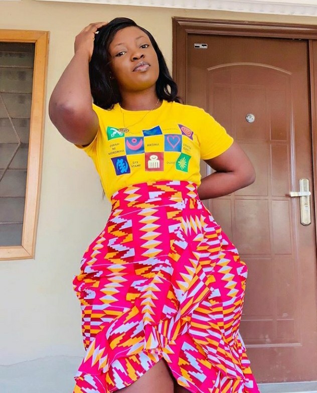 princejazziedad:DeliciouslySexy. Curvy. BootiDelicious MamiMz Tiwaah ❤️💜🧡