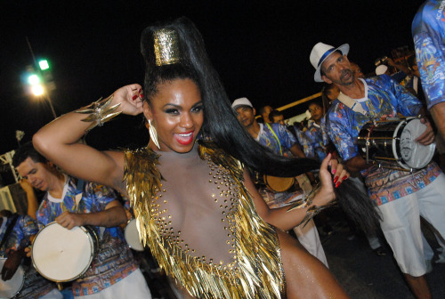 yesnibbles:Valeska Reis - Brazil Carnival