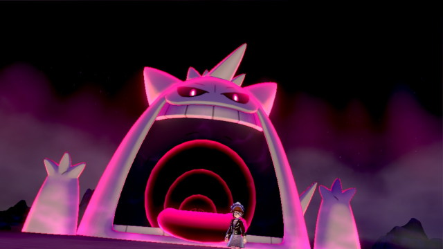 SHINY Gigantamax Gengar in Pokemon Sword and Shield 