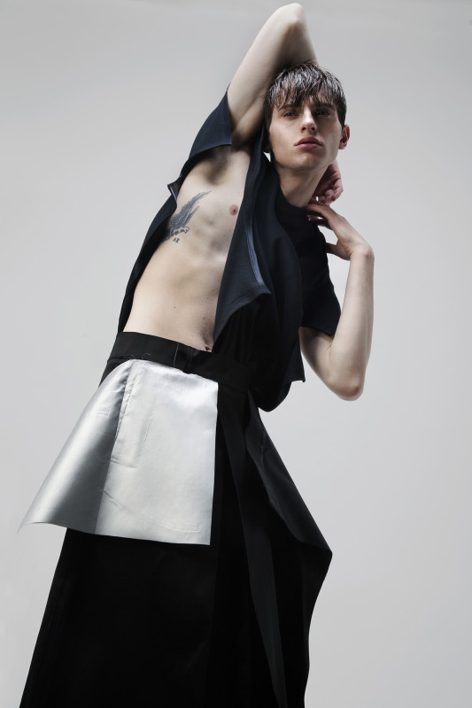 justdropithere:   Daniel Jones by Wanda Martin - Hunger TV 