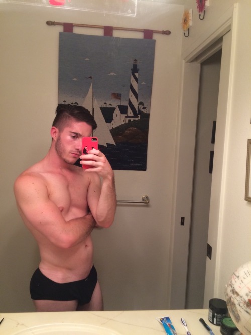 the-happy-trail:  gwensdeafani:  “Give more your money”  Okay