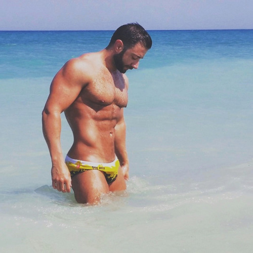 stratisxx:Sexy greek daddy in mykonos. That ass and speedo bulge though.