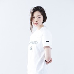 thegrowingme:  THE GROWING 2015 sometime campaign  #thegrowing#2015#sometime#tshirt(THE GROWING 에서)