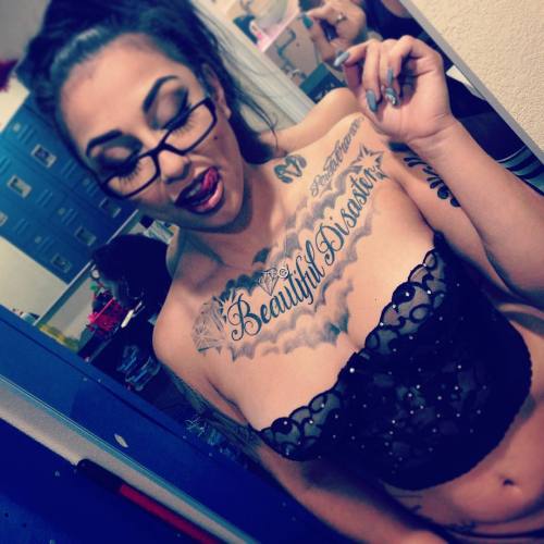 stripper-locker-room:  ekahlove_take2
