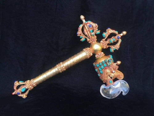Tibetan Jeweled Buddhist Double-Vajra Dragon Kartika Knife Axe For more details, or to purchase, vis
