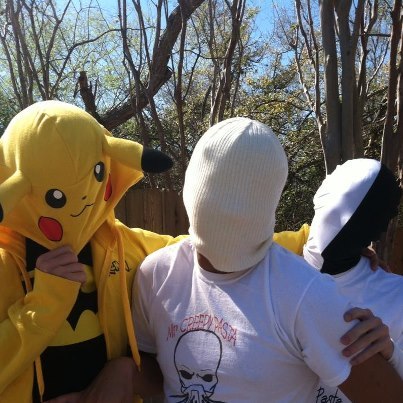 beckle-bee:  missshadowlovely:  themrcreepypasta:  themrcreepypasta:  So I dont think I shared this here. This was actually a huge trip that CreepsMcPasta (left) Me (MrCreepyPasta, center) and CreepyPastaJr (right) took to Sea World, San Antonio last