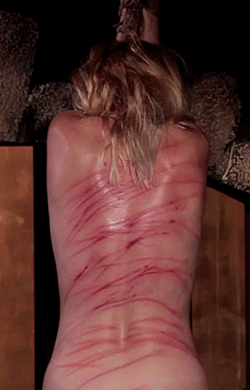 mentallyderangedme:  sinsandsmiles:  Loved.   Beauty.