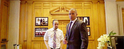 janel-moloney:  Digital #Ham4Ham 3/23/16 –The West Wing Cabinet Battle  
