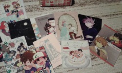 feranelia:  I forgot, earlier this week my doujin package finally arrived, sent by lovely @soveryanon!&lt;3 All the fuzzy and blushy feels as I went through them, an overdose of so much cute that can’t handle :’3 Also, the Palletshippy keychain as