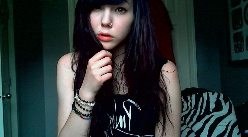 beheadtheprophet:  love my purple/blue hair 