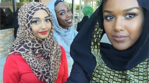 boldlipsandbighair: Eid pictures from this past weekend with my beautiful East African sistahs ✊❤️