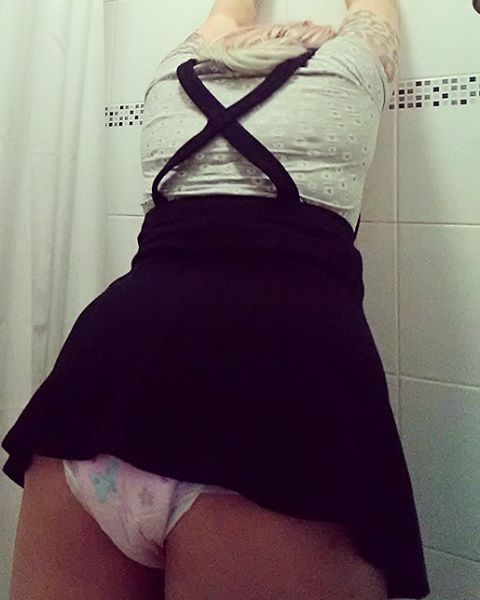 brocolliandbinkies: Another from last night, I’m really digging pull ups just now