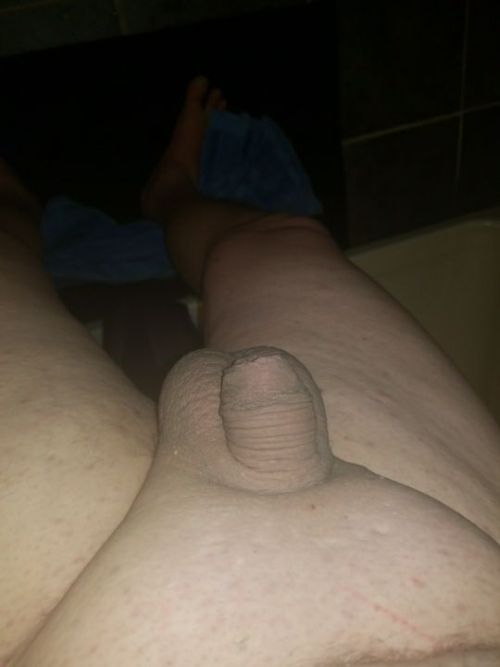 sissycuckolddreams: Freshly shaved and ready for my cage.