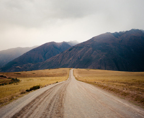 shrubry:  brianflaherty: Maras, Peru, 2015   Calm nature blog