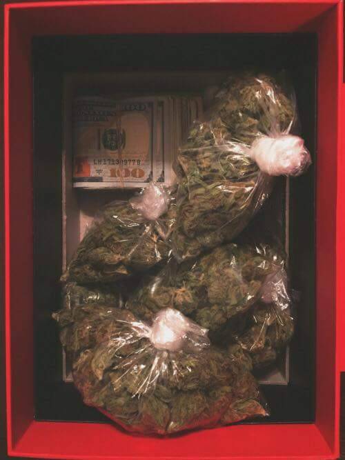 no-drugs-no-life:  Box ❤