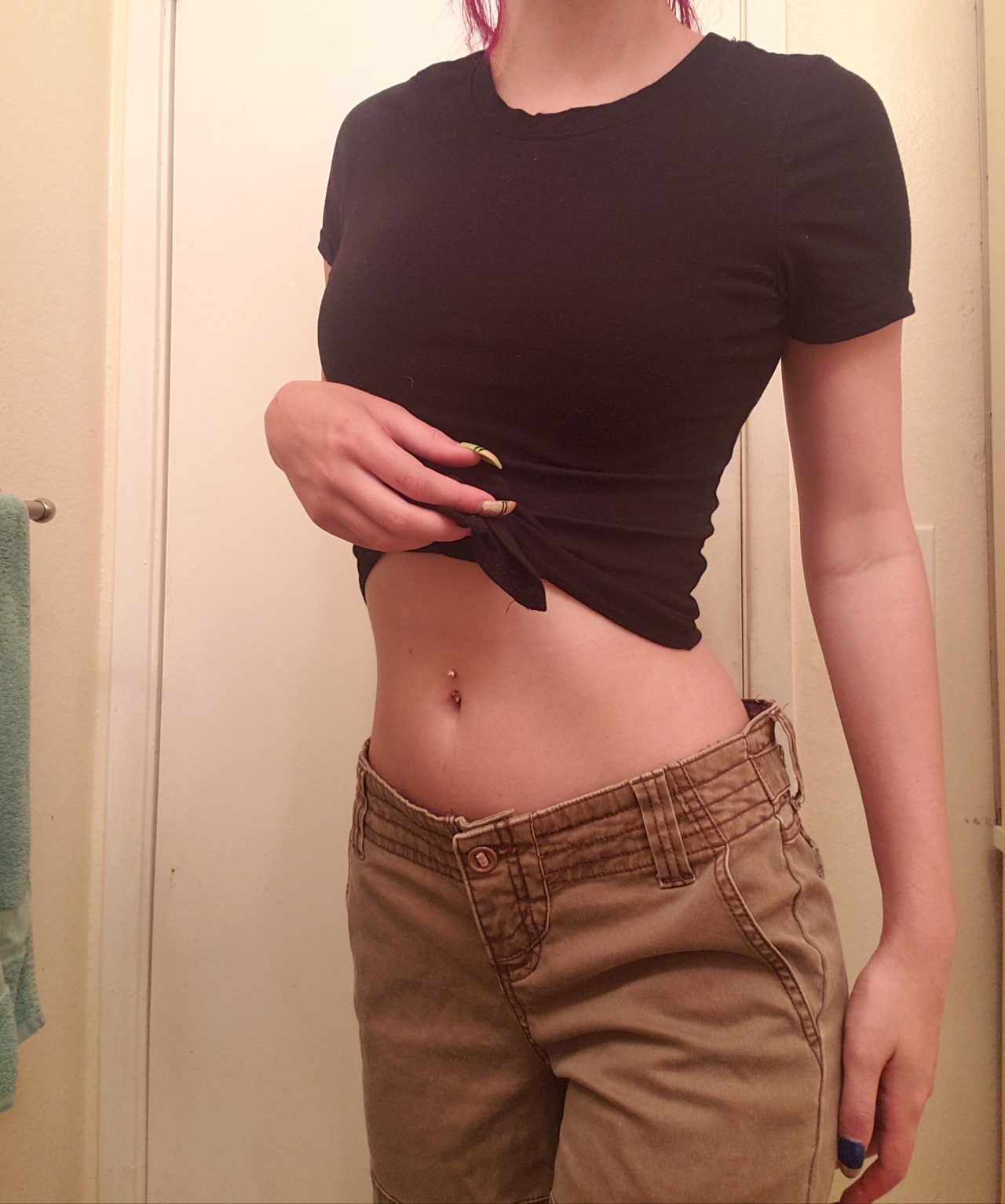zucbb:  buy my premium snapchat for $20, if you use circlepay you get $5 off!