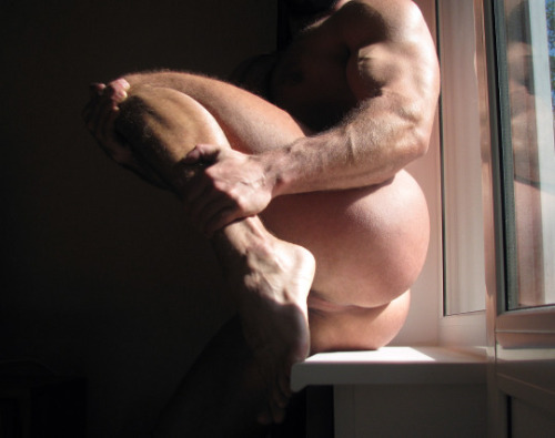 manrumpsxxx:  Follow Me For The Sexiest Rumps On Tumblr