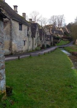 fuckitandmovetobritain:  Bibury, Gloucestershire,