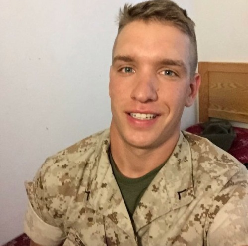 in2str8guys: Str8 Marine Guy - Corey. (21, 6’ 1”, 183 lbs, 7”, top)