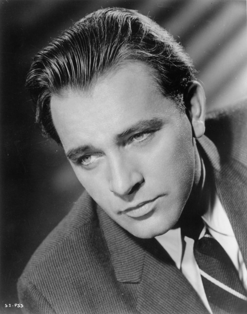 elizabethburtoned: Happy Birthday, Richard Walter Jenkins.  (November 10th,1925- August 5th, 19
