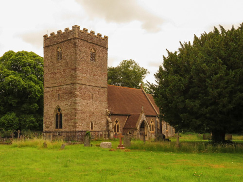 churchcrawler: St Brynach, Llanfrynach, Powys