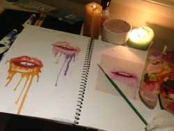 easy-love:  Wild night painting lips 