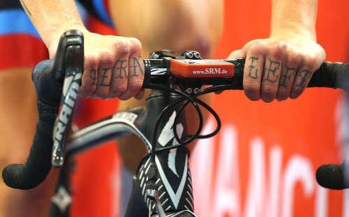 fuckyeahcycling: Tattoo you: Gillian Carleton of New Zealand ensured she did not forget which way t