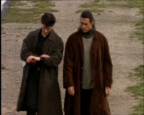 methos-daily:Methos screencaps * Methos “It’s good to be a myth.” Ah, this is th