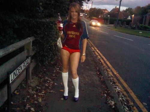posh-chavettes: Real dirty slut….