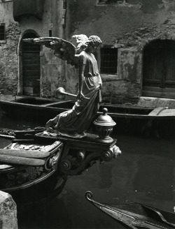 velvet-assassin: The Angel of Death, sculpture of a funeral gondola, Venice. Photo by Paolo Monti, 1951. 