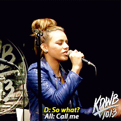 omglaurenjauregui:Dinah during Miss Movin’ On